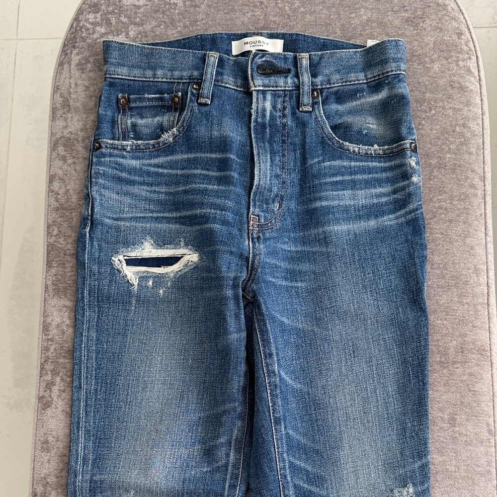 Moussy Blue Distressed Jeans women size 24